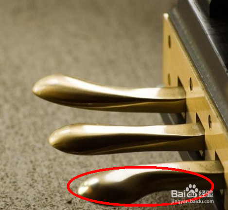 钢琴演奏如何节奏性利用踏板