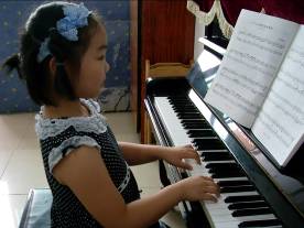 学钢琴—歌曲简易钢琴伴奏方法和要领